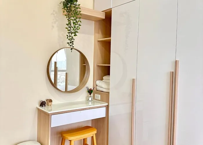 2br With Oldtown Vibes, Steps From Wongwian Yai Apartment Bangkok