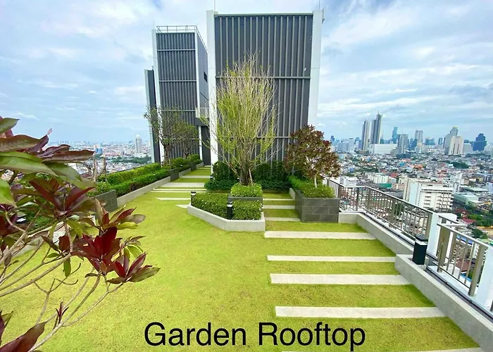 2br With Oldtown Vibes, Steps From Wongwian Yai * Bangkok