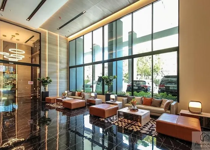 Apartment 2br With Oldtown Vibes, Steps From Wongwian Yai Bangkok