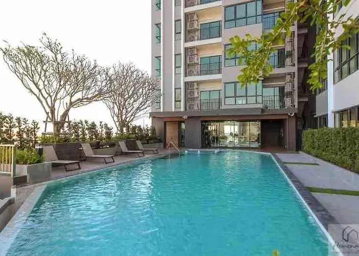 Apartment 2br With Oldtown Vibes, Steps From Wongwian Yai Bangkok