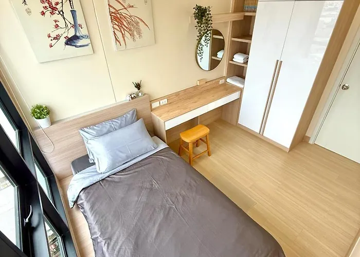 Apartment 2br With Oldtown Vibes, Steps From Wongwian Yai *